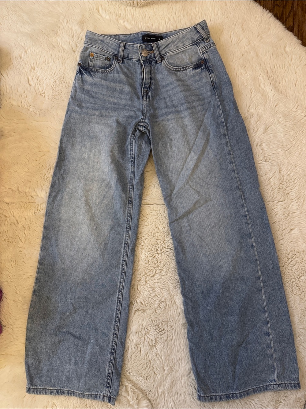 Aeropostale Light Blue Wide-Leg Slightly Baggy Jeans